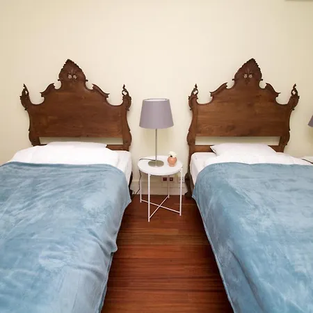 Casas Do Paco - The Bells شقة